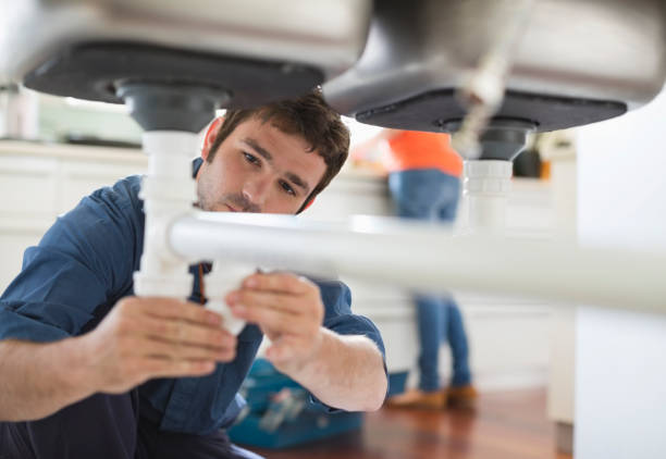Best Emergency Plumber  in Perry, FL